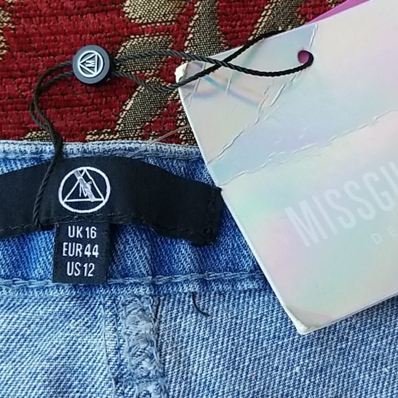 Jean's - Boyfriend Turn Up - Picture 3 of 8